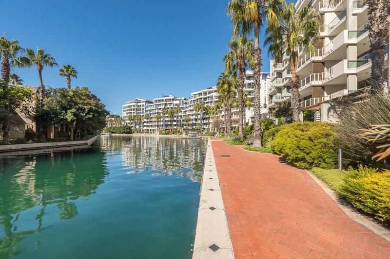 To Let 2 Bedroom Property for Rent in Waterfront Western Cape